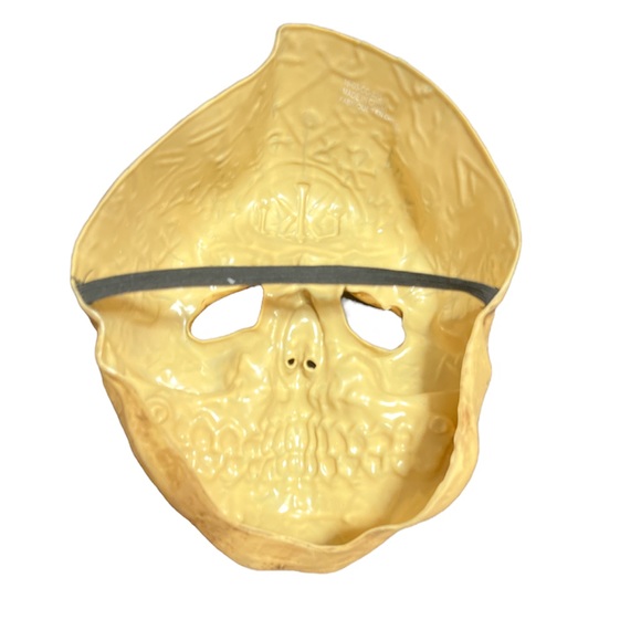 Skull Halloween Mask - Picture 4 of 4